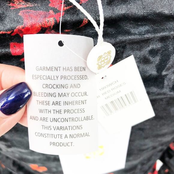 WAYF Women's Clique Velvet Minidress Medium Red Roses Ruched Long Sleeve NWT - Picture 11 of 12